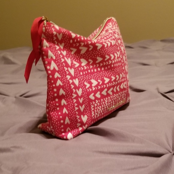 Bundle of Makeup Bags - Picture 6 of 8